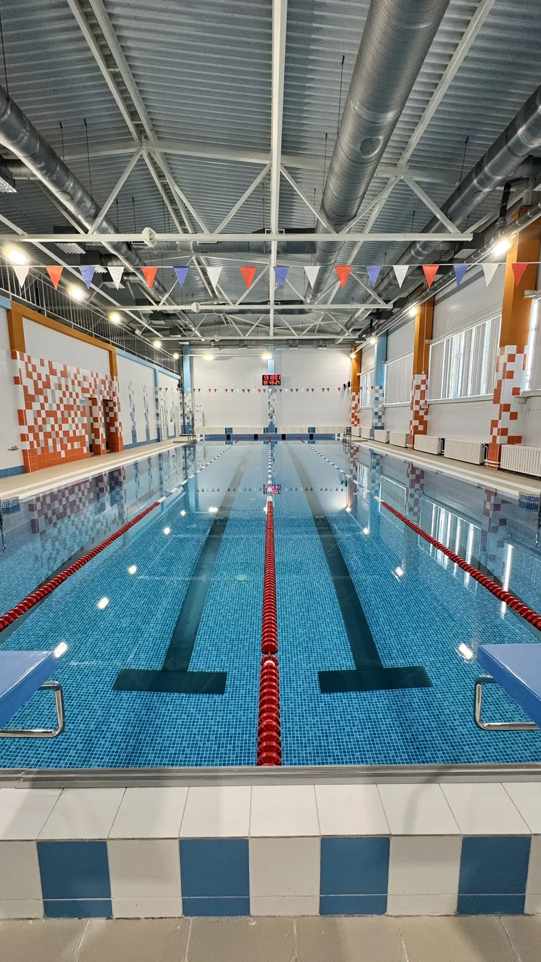 🏊🏻‍♀️ Рады сообщить, что сегодня свои двери для посетителей вновь открыл бассейн «Жем...