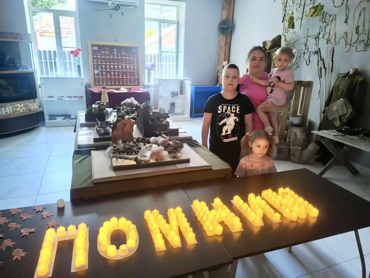 💕Семья Арины Берковец сегодня посетила Каневской музей: они передали музею старинные домашние иконы