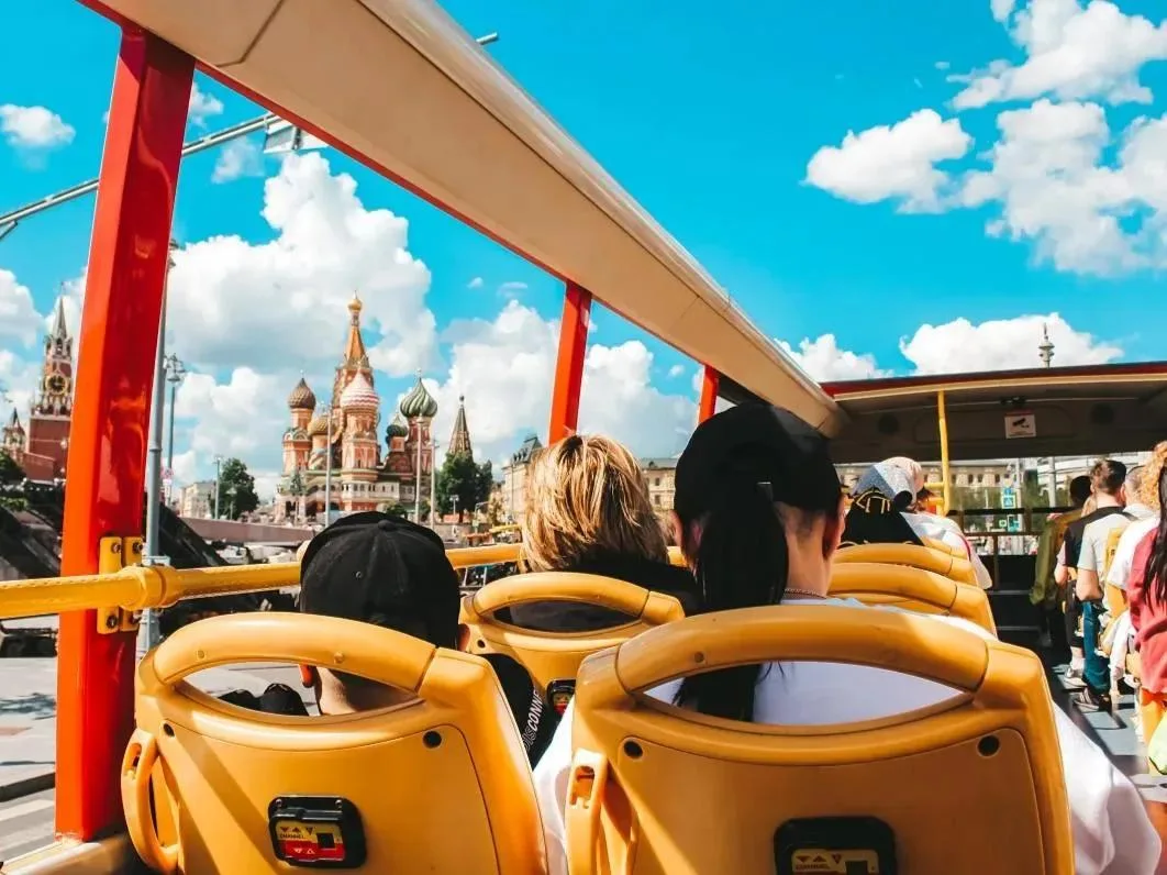 👉 Куда сходить в Москве🚶

🚌 В августе дети и их родители смогут бесплатно прокатиться на знаменит