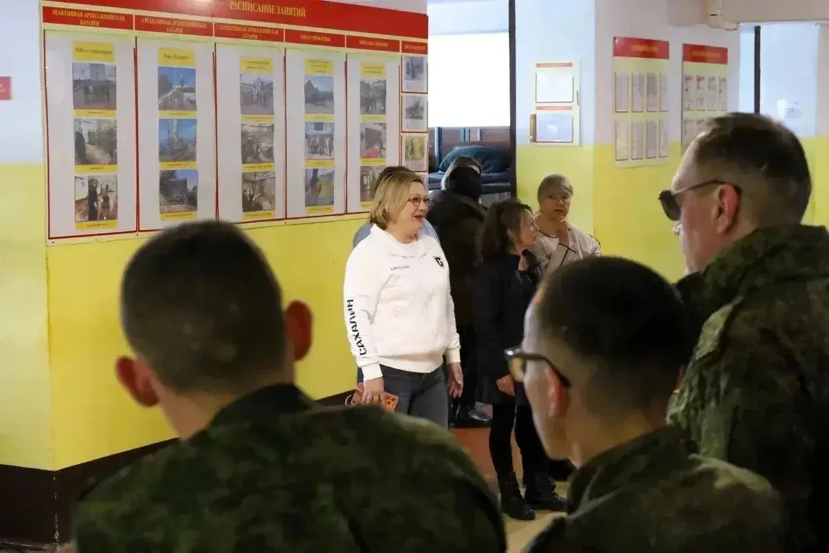 Сегодня вместе с Ириной Анатольевной Стёпиной съездили в санитарный батальон в селе Дачное.   Ирина 