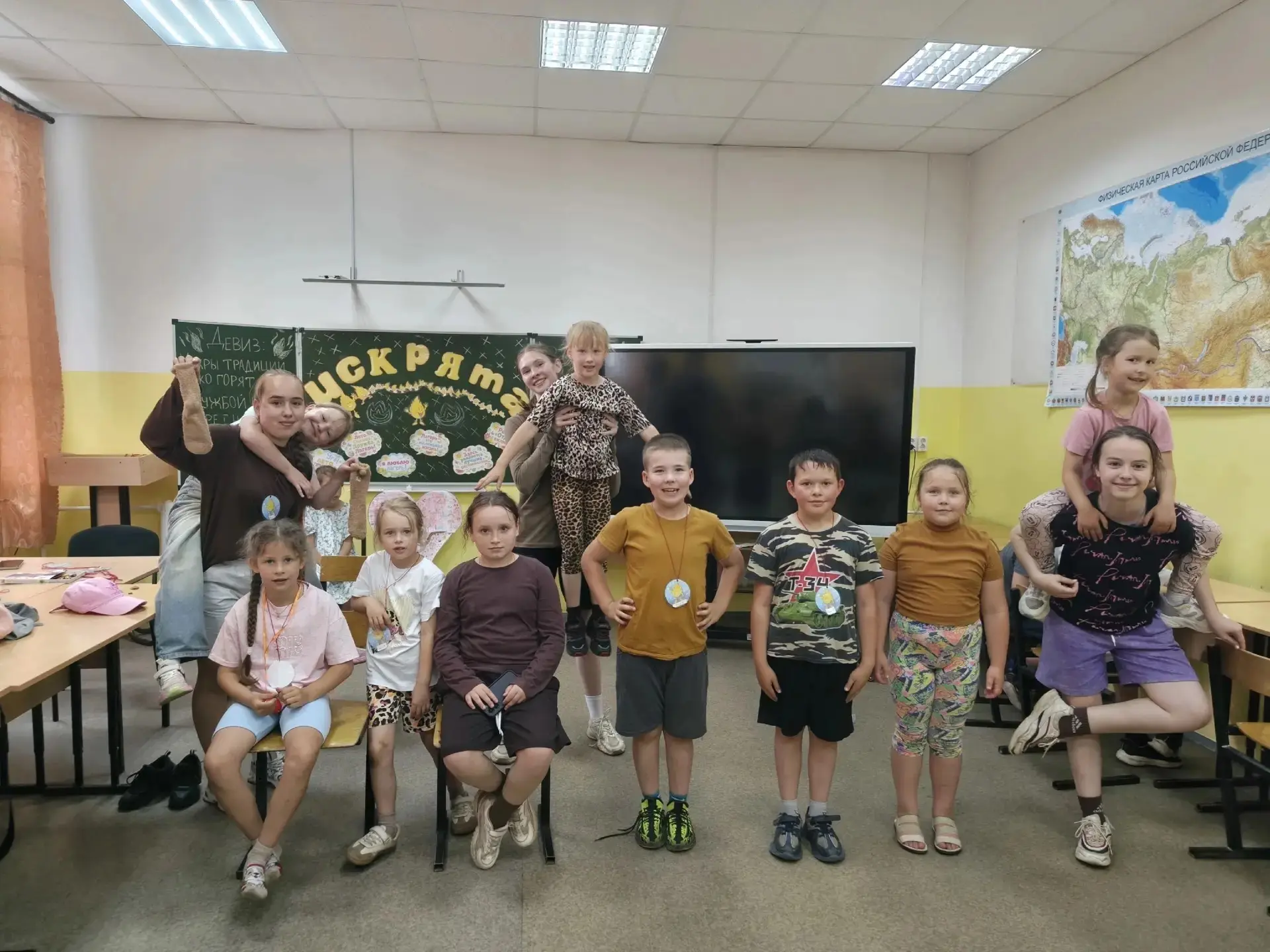 🔥В гости к спасателям: как ребята из летнего лагеря посетили пожарную часть!

💪Сегодня для воспита