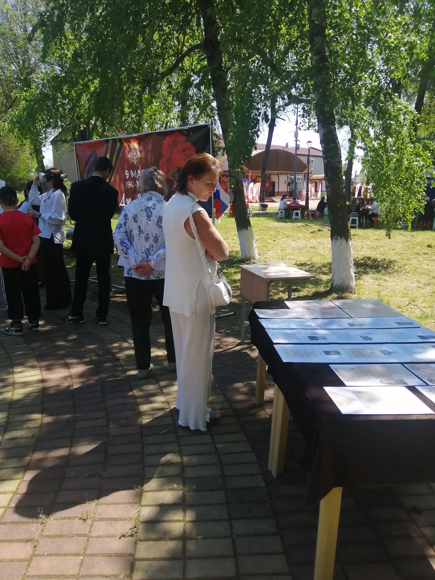 В парке им. Горького с. Красногвардейского прошла выставка «Наши земляки — участники Ве...