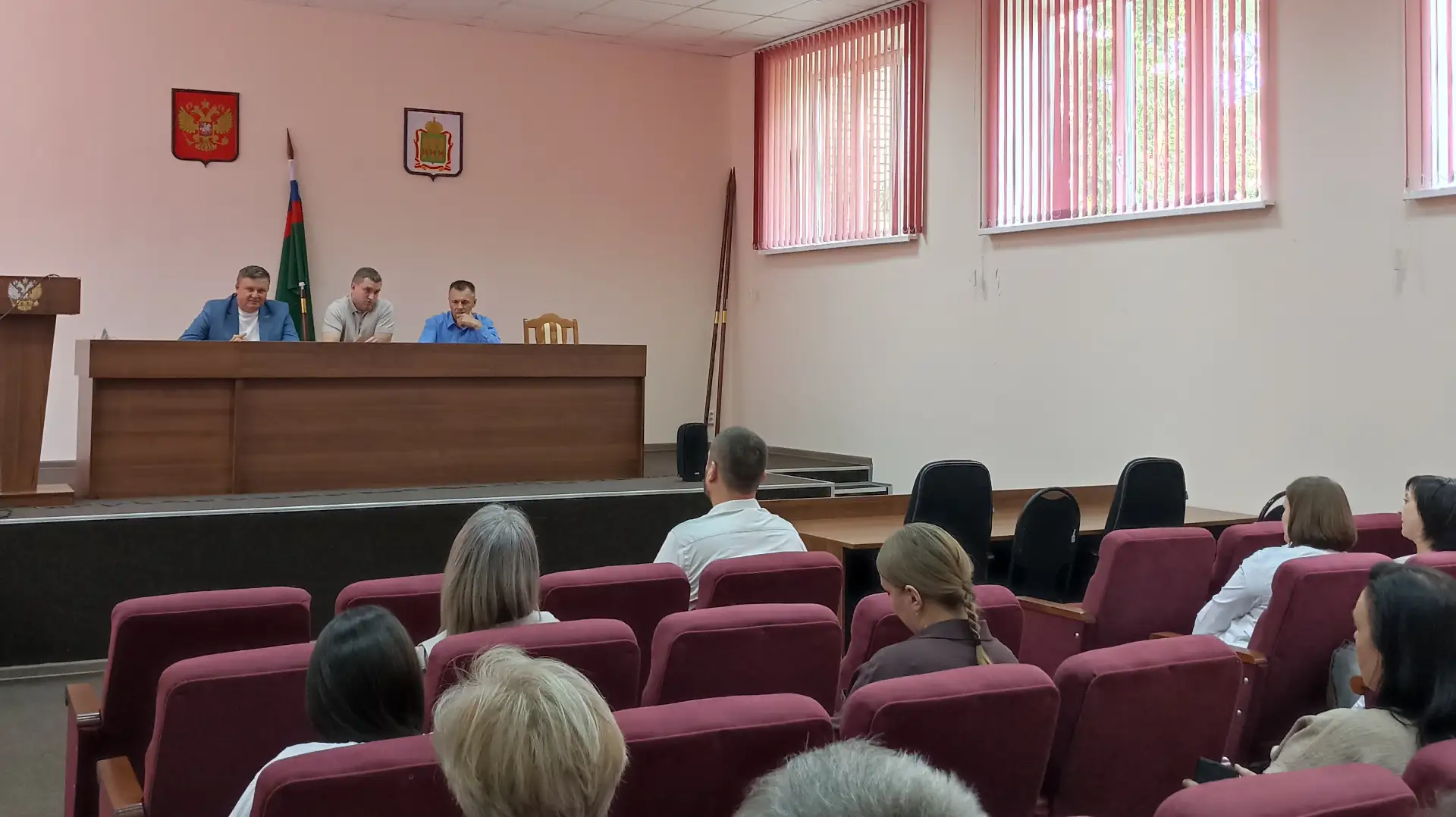 Пензенский филиал ФГБУ «ВНИИКР» принял участие в рабочей встрече с депутатами фракции «...
