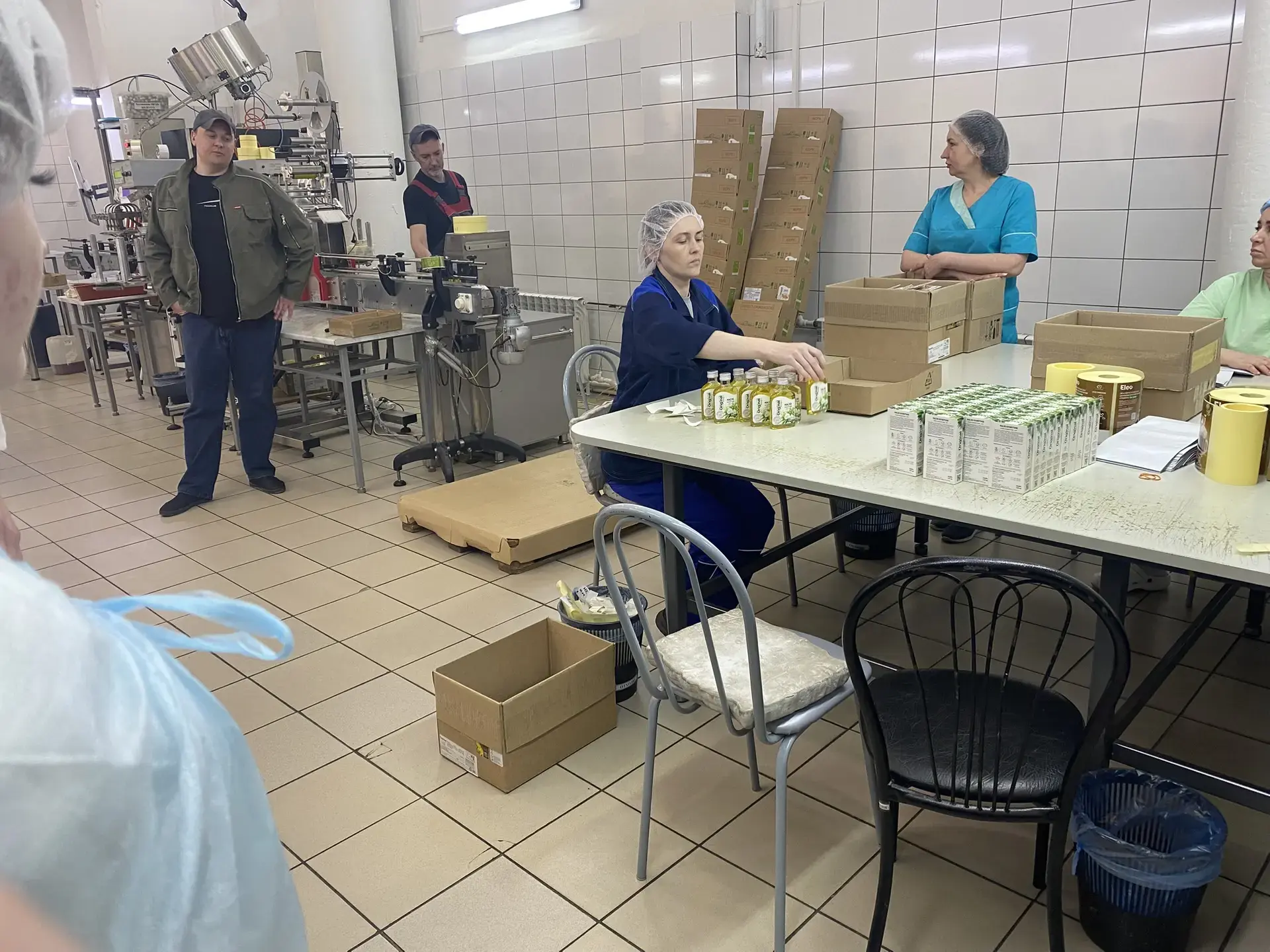 Десятиклассники нашей школы побывали на Бийском предприятии ООО «Специалист», которое производит про