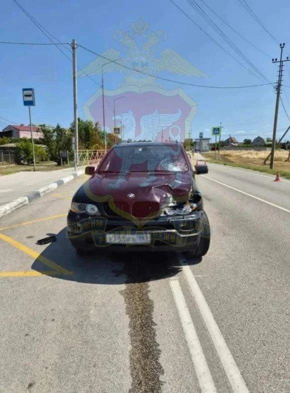 На востоке Крыма БМВ X5 насмерть сбила двух человек

Трагедия произошла на автодороге «Ленино-Мысово