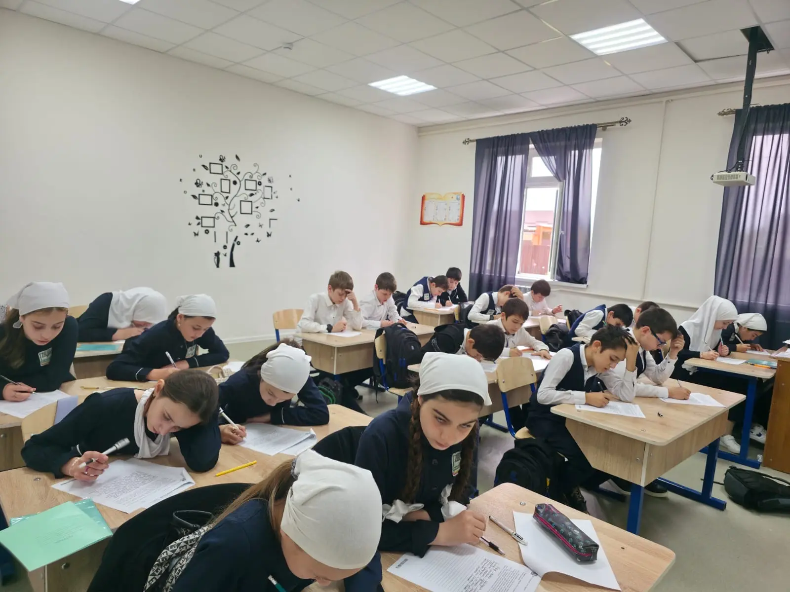 В МБОУ «ООШ с. Катар-Юрт» в 4–5 классах прошли всероссийские проверочные работы (ВПР) по математике 