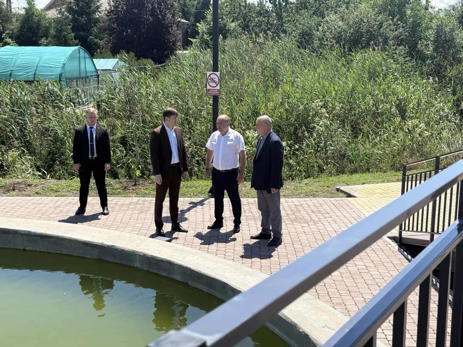 Группа губернаторского контроля под руководством заместителя губернатора Ростовской области Дмитрия 