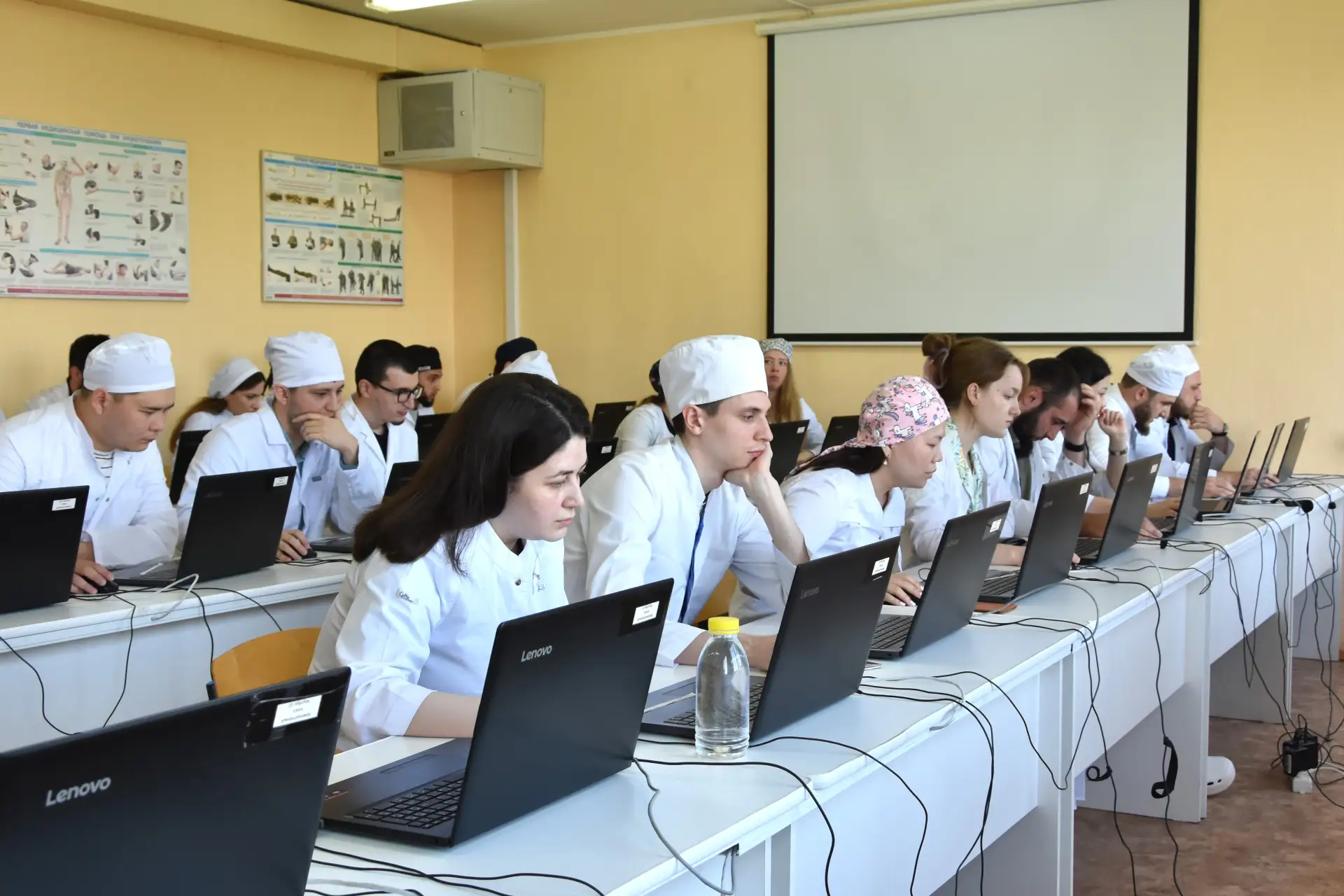 В Астраханском ГМУ стартовала первичная специализированная аккредитация врачей

Сегодня в Астраханск