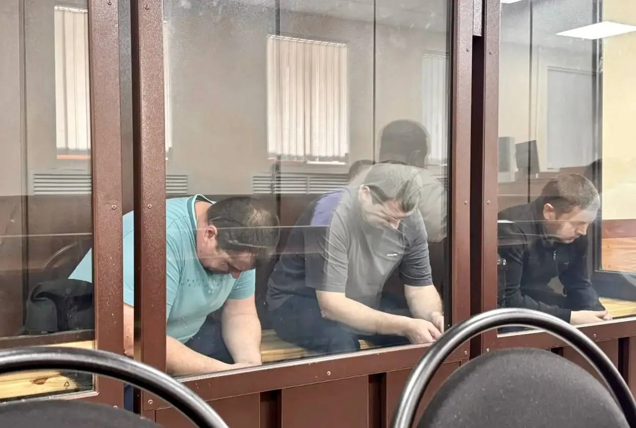 Суд продлил арест троим «охотникам» из Крапивинского округа, которые застрелили подростка

Центральн