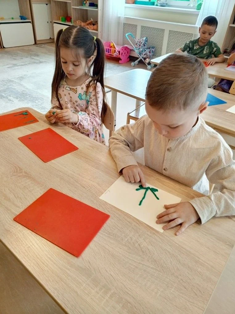 «Лепим одуванчик — познаём природу и развиваем руки» 🌼
