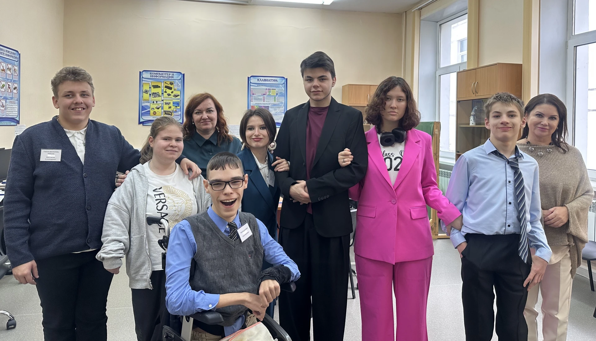 👍Урок ответственности: в школе прошел День самоуправления