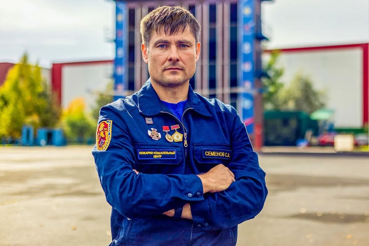Сергей Собянин вручил почётные звания 70 спасателям и пожарным Москвы 🔥