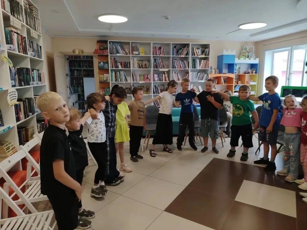 Шестнадцатый день прошел под девизом:  «Хочу все знать!».
Программа дня была выстроена по принципу «