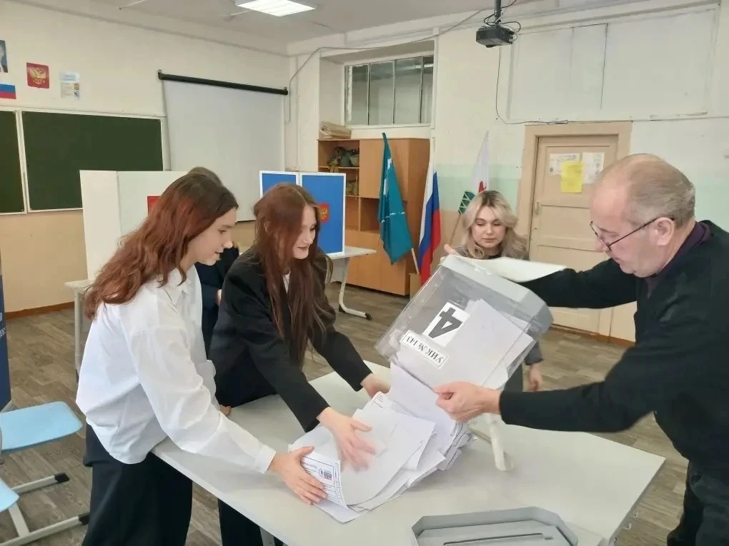 Поронайская территориальная избирательная комиссия приняла участие в муниципальном проекте «Наш выбо