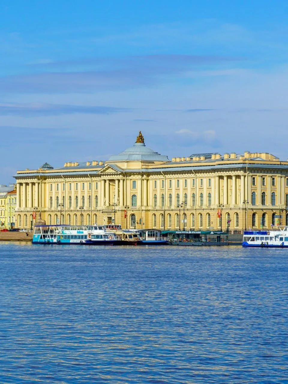 🏛 Императорская академия художеств
