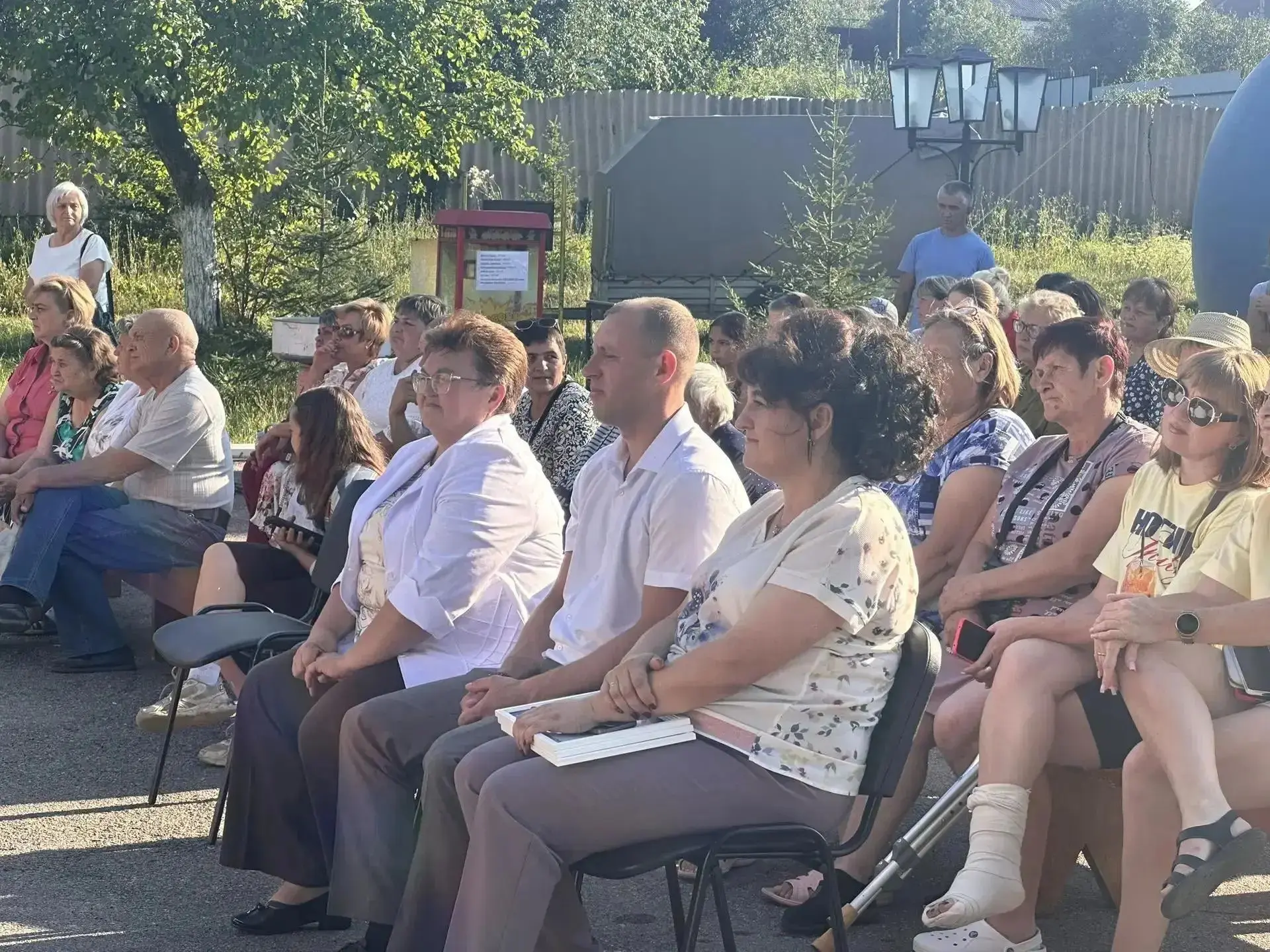 На площади Ягодно-Полянского сельского клуба состоялось мероприятие «Мой край — моя мил...
