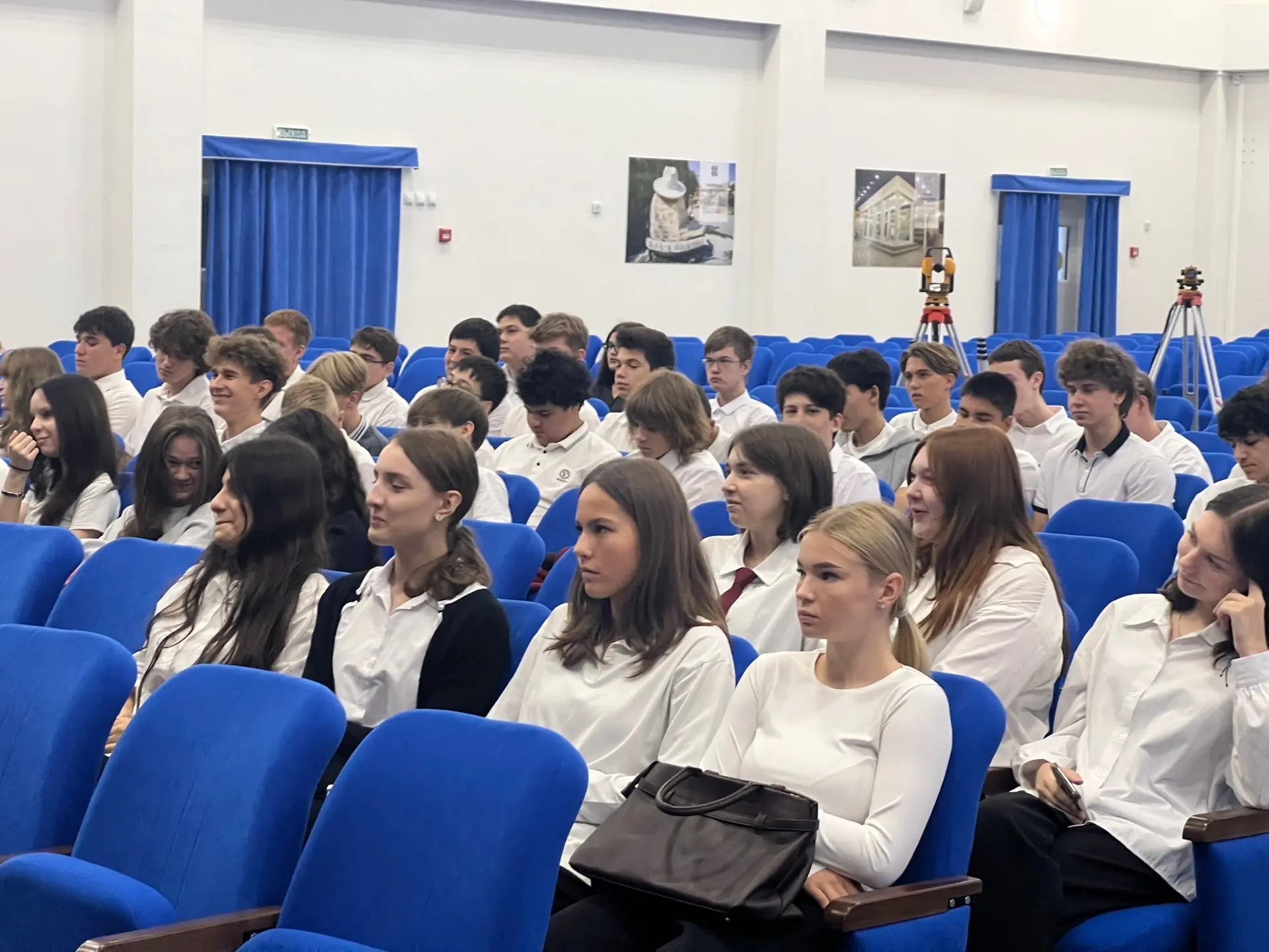 🎉 Студенты Анапского колледжа сферы услуг в «Месяце профориентации»! 🎉