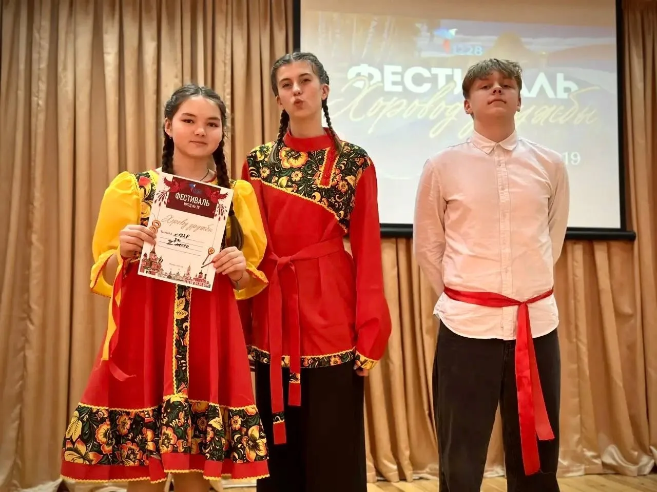 🔥 Когда дети улыбаются, сцена дрожит от аплодисментов, а в зале витает ощущение «мы вместе» — значит
