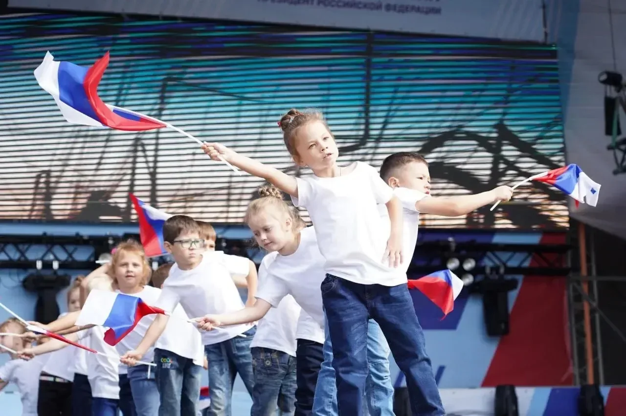 💥 Танцуй, Уссурийск! Хореографический конкурс «Ветер Приморья — танец дружбы»!