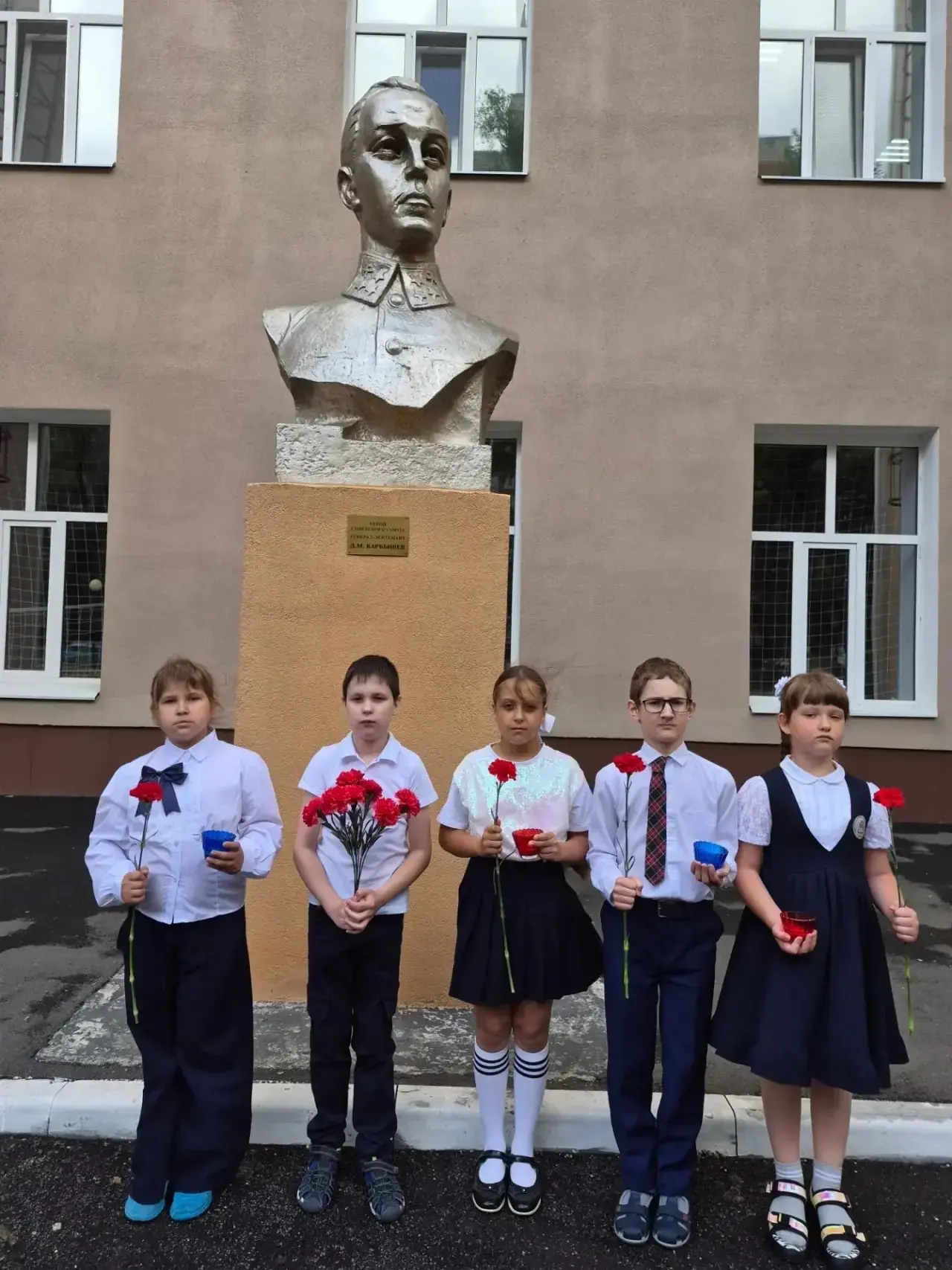 🕯️🕯️🕯️СВЕЧА  ПАМЯТИ
22 июня — День памяти и скорби, день, когда страна вспоминает начало Великой 