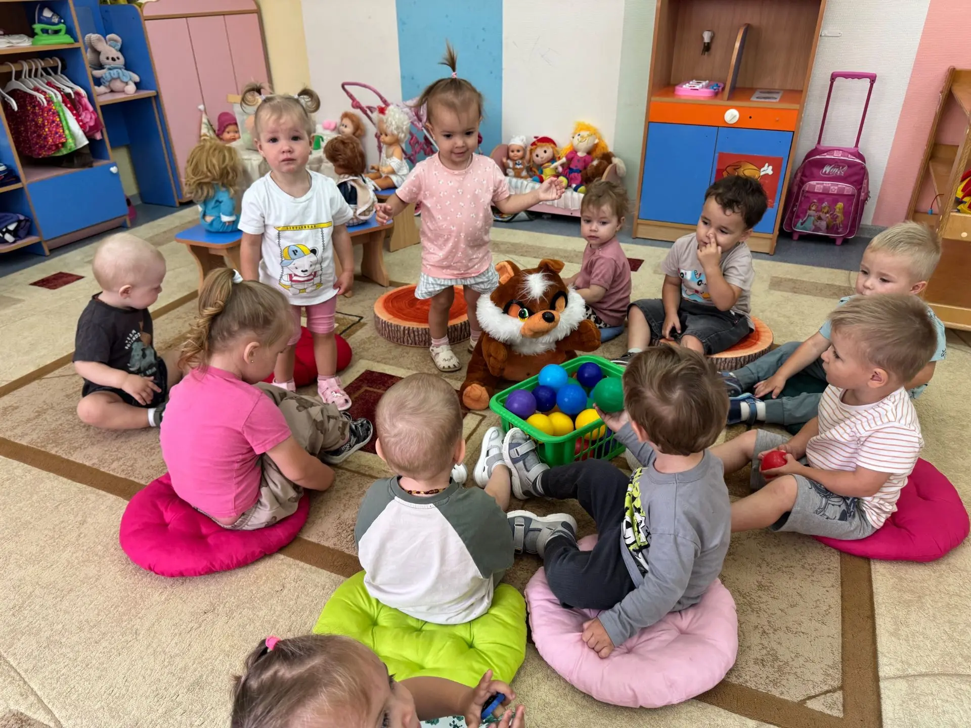 🌟 С Днём знаний, наши маленькие #БожьиКоровки!