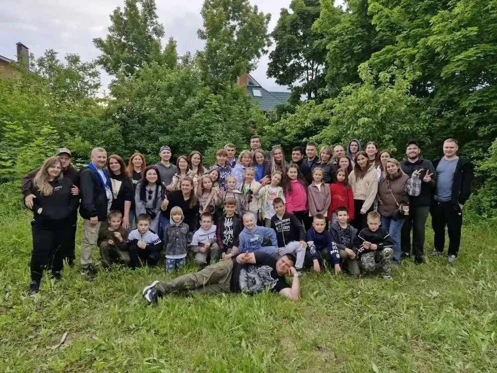 Вот и закончился второй класс! Чтобы ярко проводить учебный год, ученики 2А класса вместе с родителя