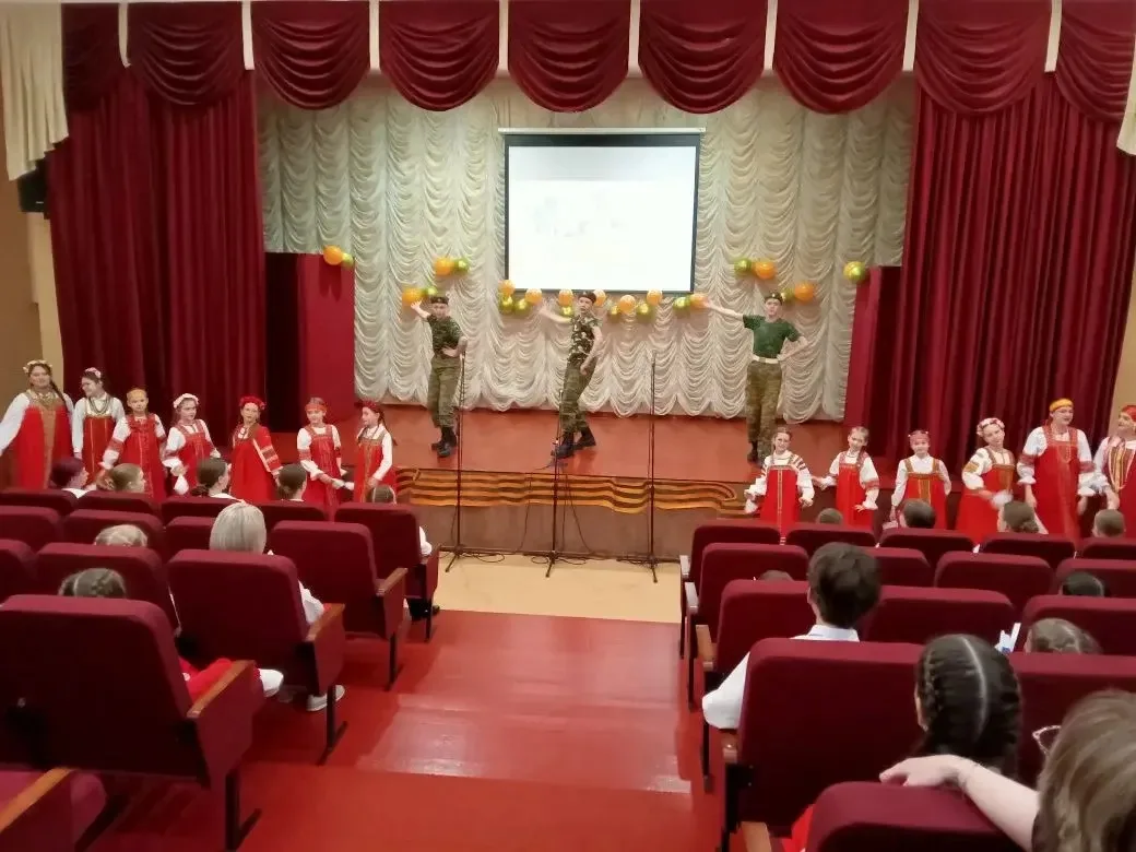 🎶 Сегодня творческие коллективы ЦДОД нашей школы приняли участие в городском конкурсе литературно-му