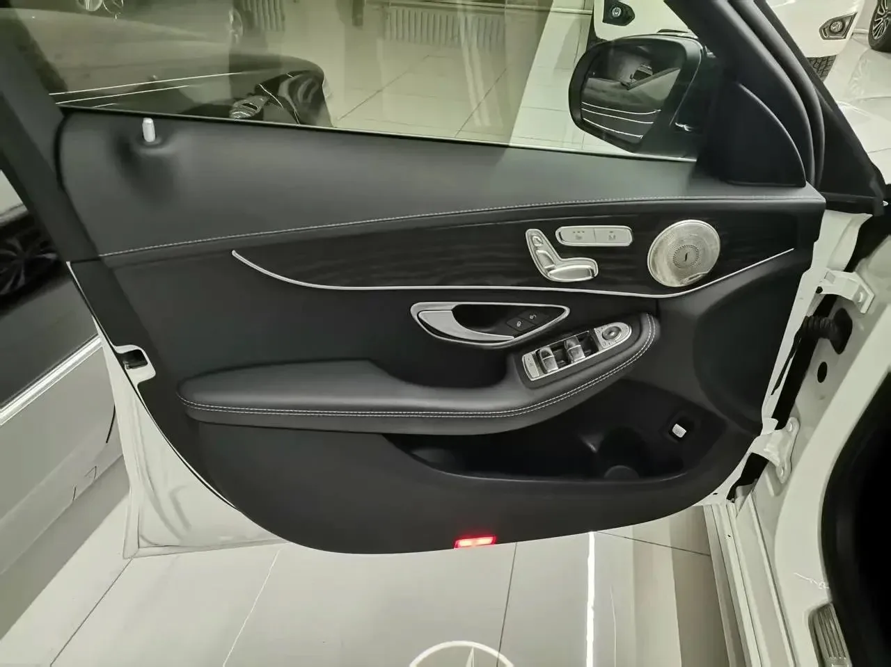 🇨🇳🤝Выкупили в Китае Mercedes C-class для нашего клиента   Mercedes C200 L — 2020 год, 1.5л., бензин,