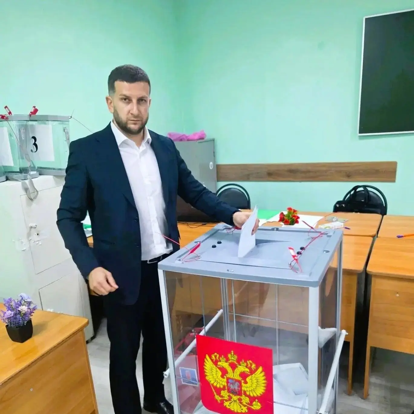 В 20:00 избирательные участки Астраханской области закрыли двери — трехдневное голосова...