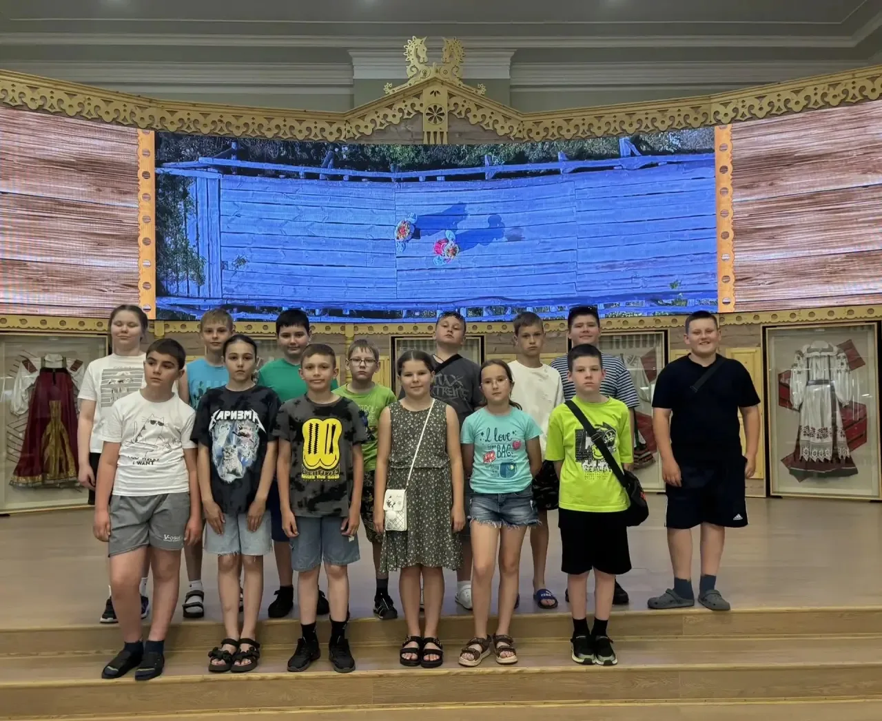 Уважаемые родители, добрый вечер! 🌇

На всякий случай напоминаем: дни в лагере летят стремительно —