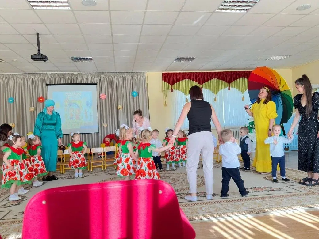 В первой младшей группе №1 прошло итоговое родительское собрание на тему «Наши первые успехи: подвод