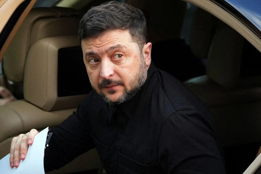 Гнида:  Ормузский пролив заблокирован, и мы хотим его разблокировать.  У нас уже есть опыт блокады Ч