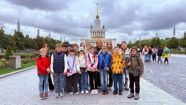 5 «М» вместе с классным руководителем Ольгой Борисовной Малаховой отправились в Музей г...