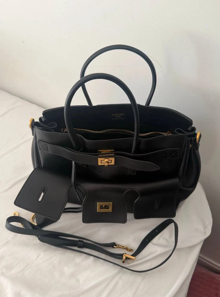 Cумочка Balenciaga Carry all bel air small 🖤