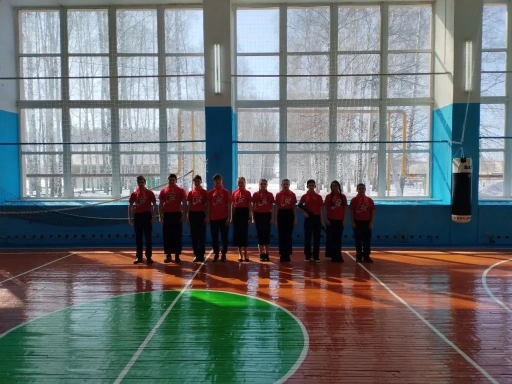 Команда нашей школы «Т-34» заняла 3 почетное место в муниципальном этапе военно-патриот...
