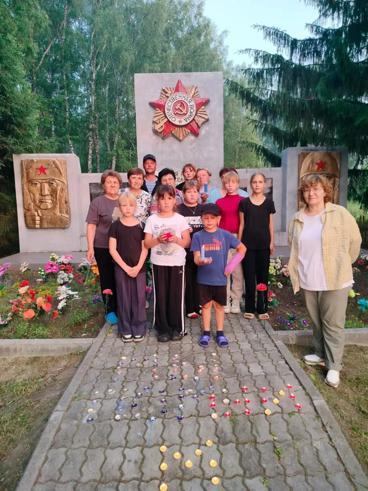 22 июня в деревне Южино прошло памятное мероприятие в рамках акции «Свеча памяти». Сотр...