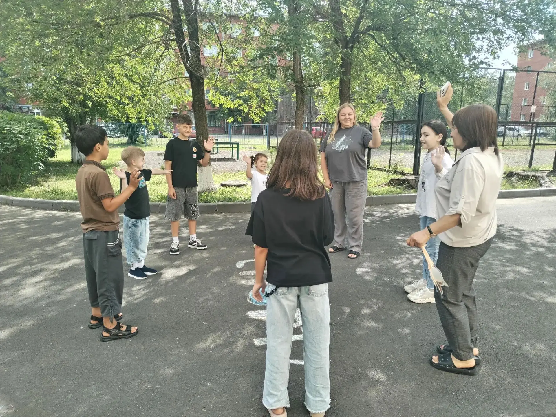В преддверии Дня физкультурника специалисты психолого-педагогического отделения организ...