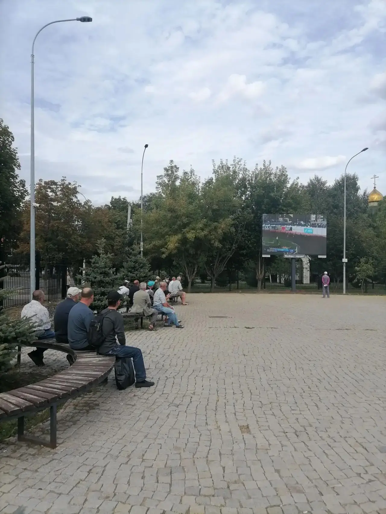 ⚡️Прямо сейчас в парке «Центральный» проходит трансляция гонки по спидвею — Кубка Росси...