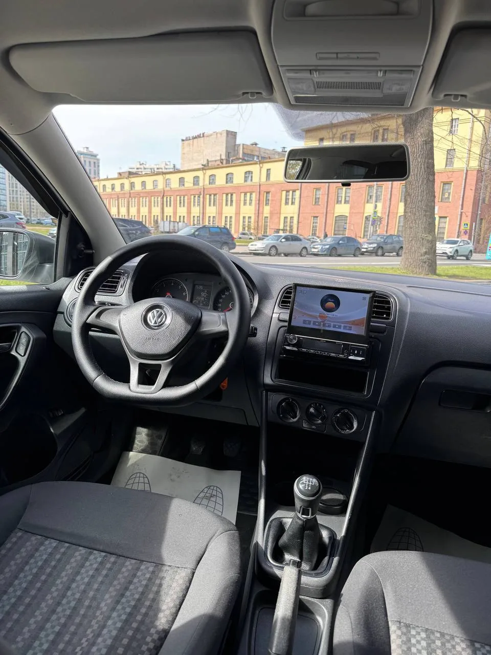 😍Скидка еще 20.000₽  VOLKSWAGEN POLO  ▪️ Год выпуска — 2019 ▪️ 1.6 | механика | 90 лс ▪️ 233 тысяч п