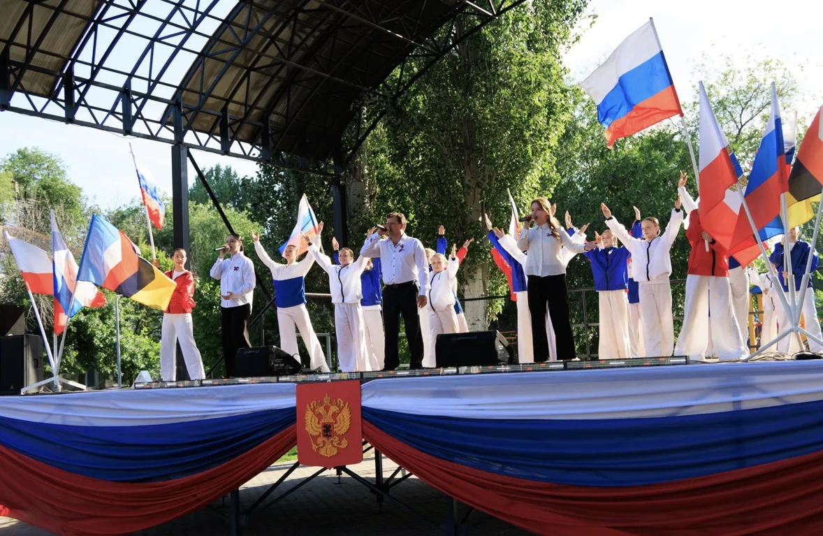 🇷🇺 «ВИВАТ, РОССИЯ!» 🇷🇺 
Отпраздновали День России так, как умеем только мы: на пределе громкости