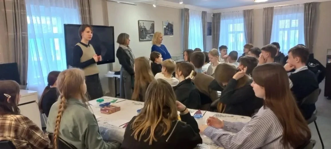 Международный день птиц.   Ежегодно 1 апреля отмечается экологический праздник-День птиц. Этот день 