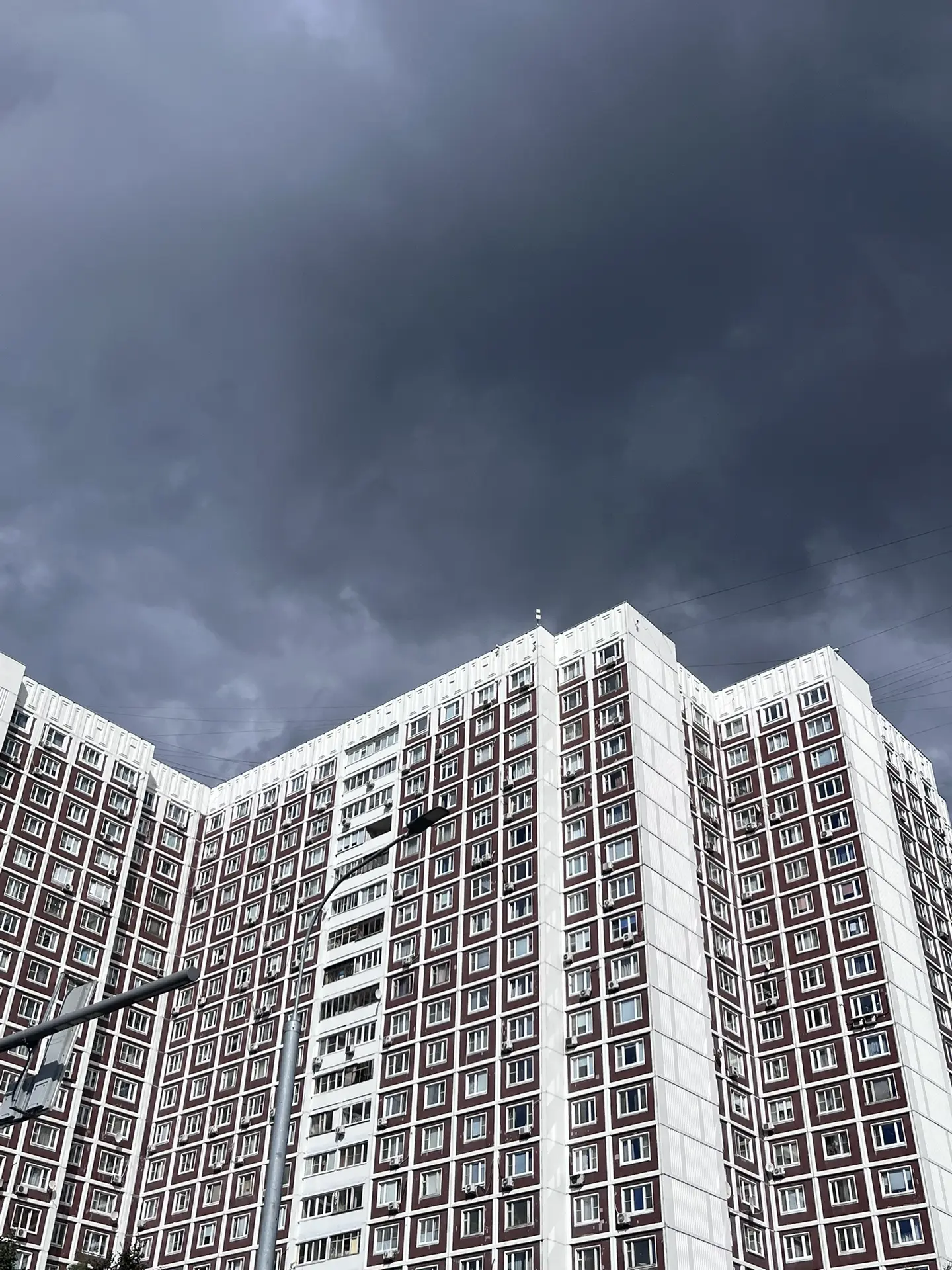 🌆 Когда день сменяется вечером