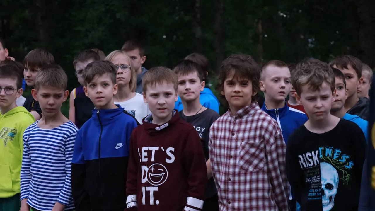 🇷🇺✨День России в «Зеркальном»

В Загородном центре детско-юношеского творчества «Зеркальный» прошл