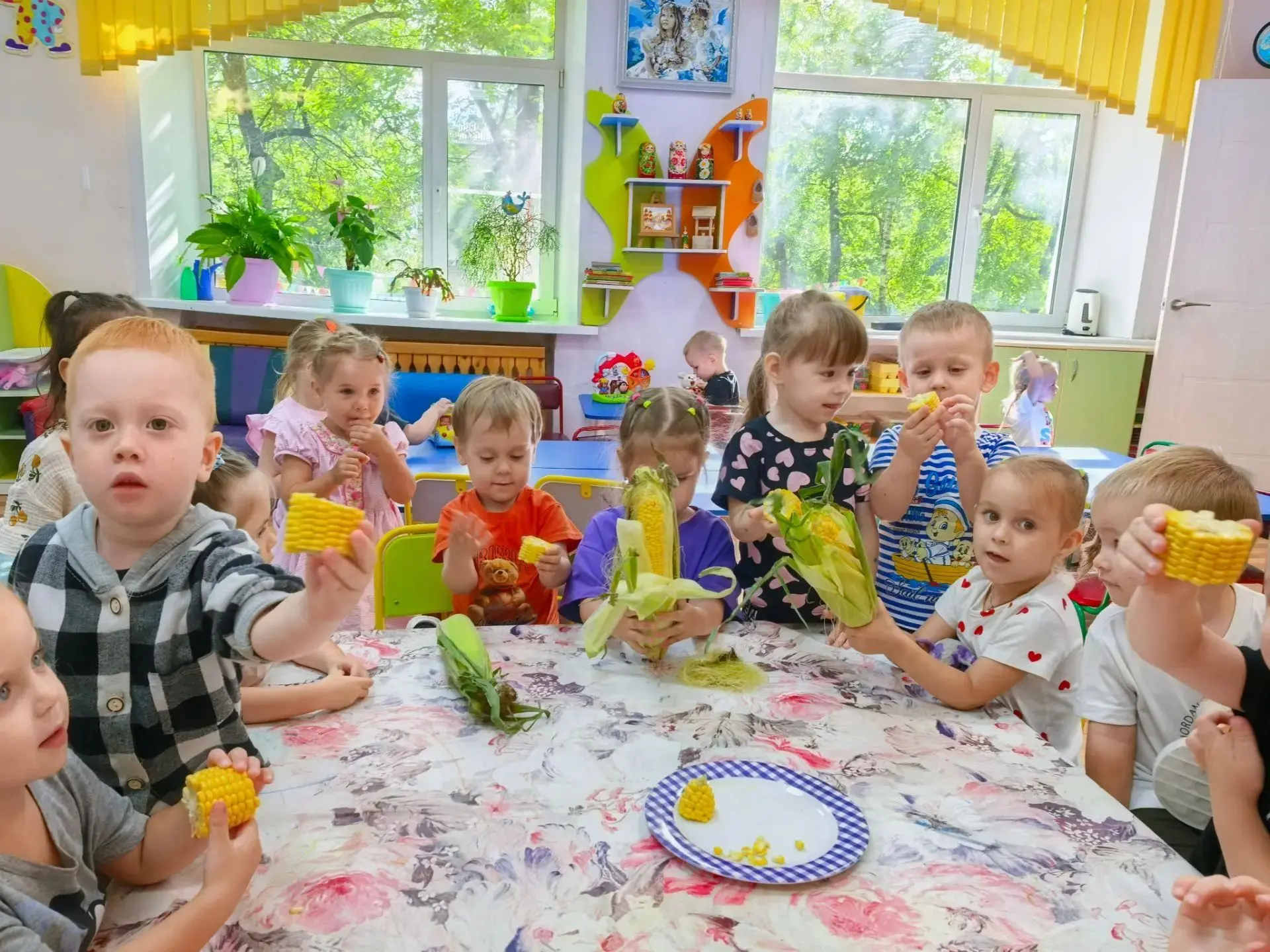 Занятие по ознакомлению с окружающим миром на тему "Во саду ли, в огороде" с фокусом на...