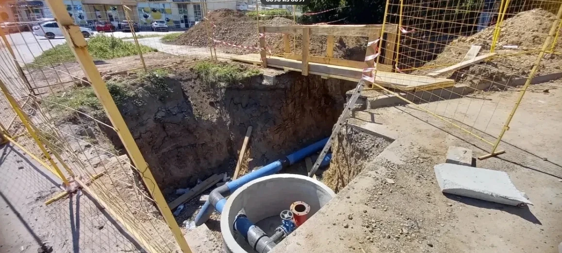 Жителей Северного поселка в Таганроге подключают к новой магистрали водопроводной сети