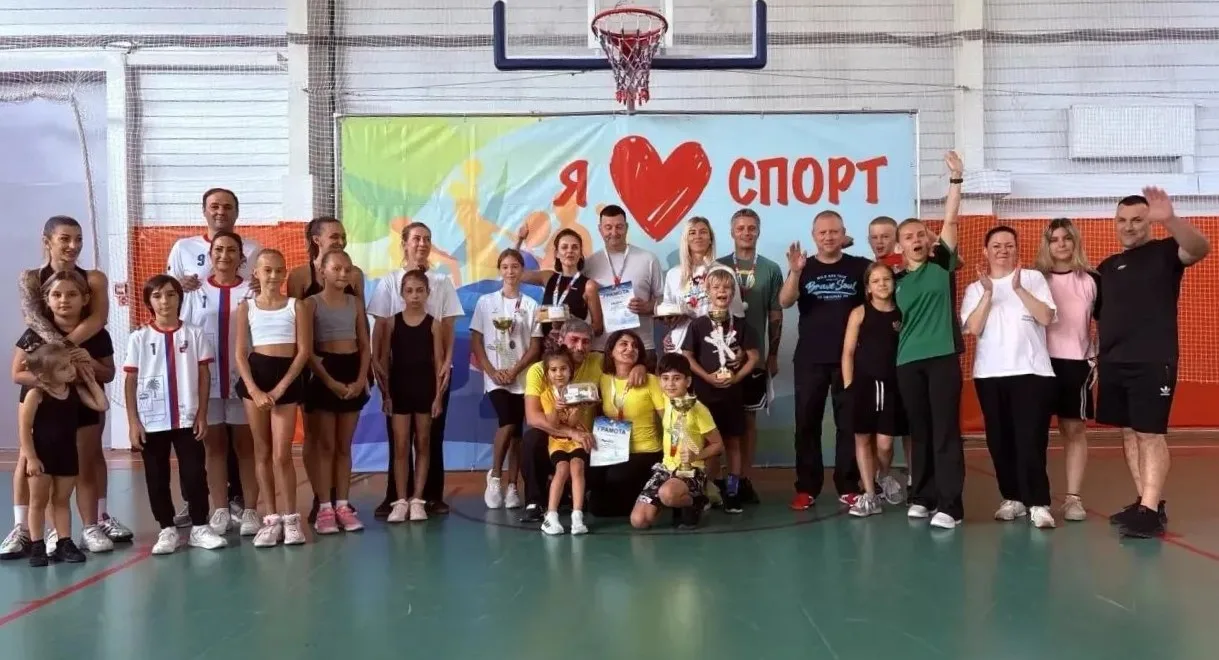 🏆👪 Определены победители соревнований «Папа, мама, я — спортивная семья»!