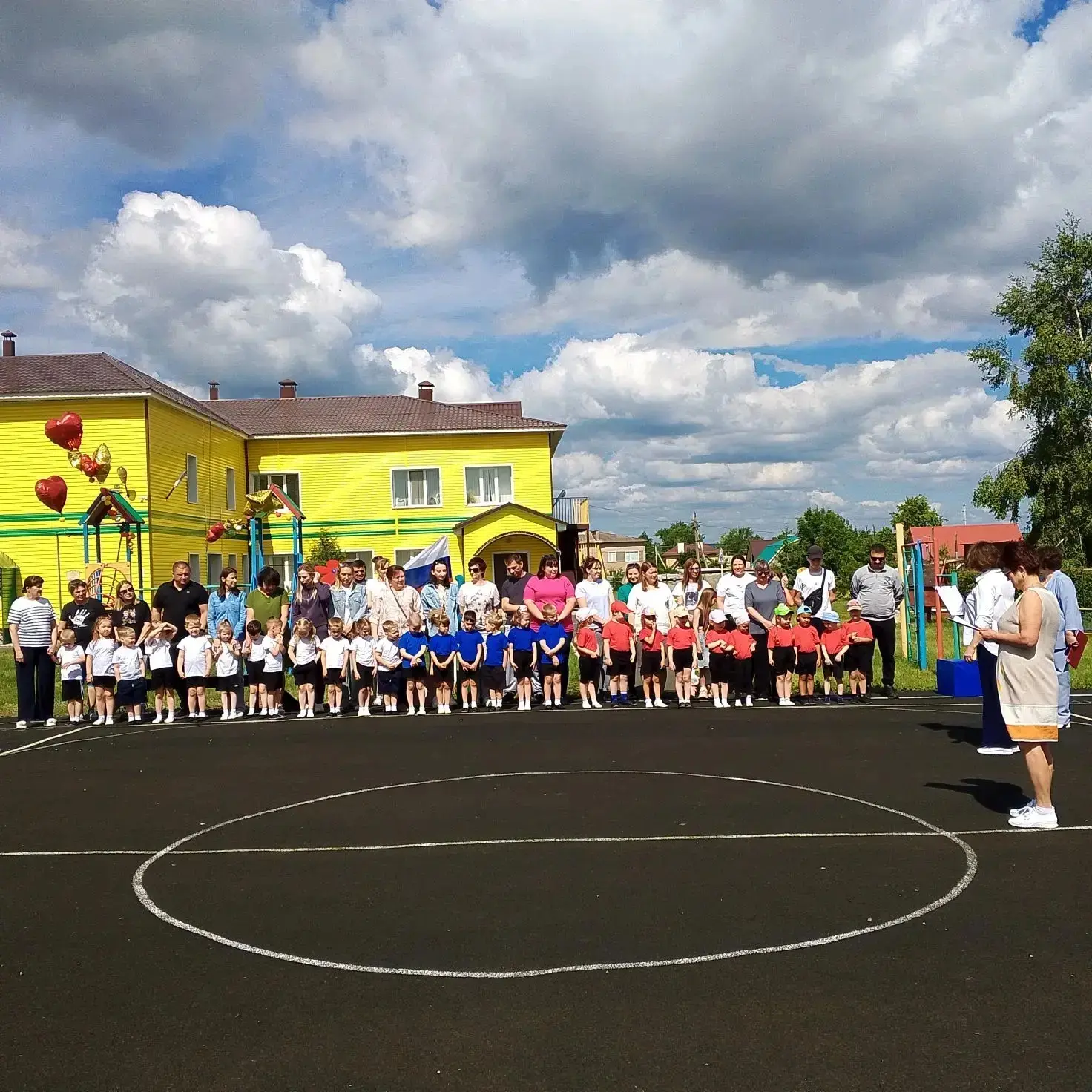 Мы - дети твои, Россия!

🇷🇺 Сегодня у нас прошли мероприятия, посвященные главному государственном