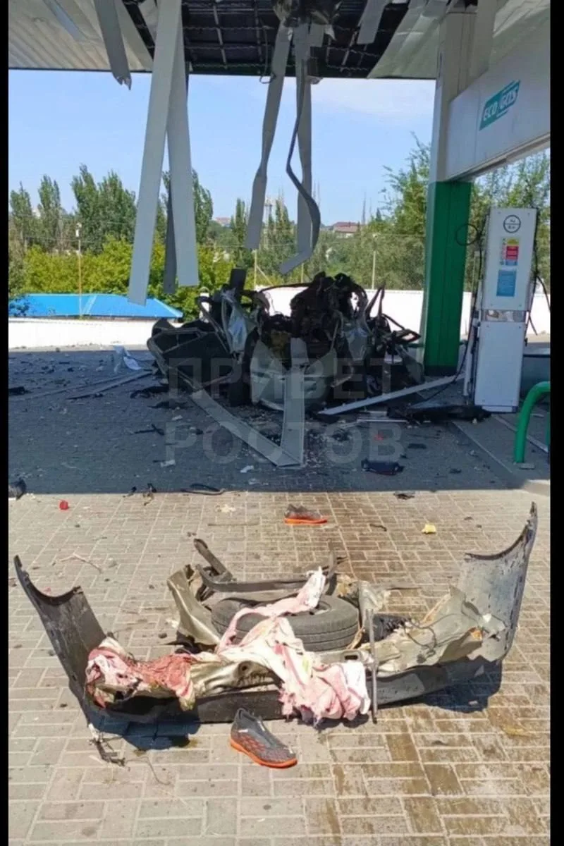 В городе Шахты на автомобильной газовой заправке произошёл взрыв легкового автомобиля «Логан». 

По 