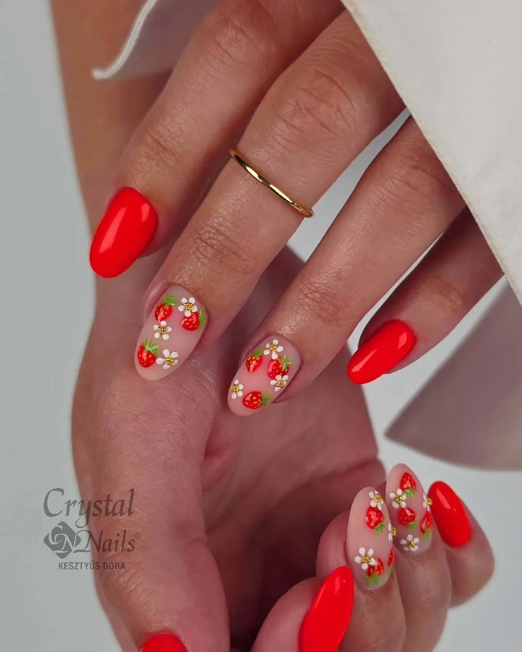 😋🥰🍓

Мастер kesztyusdori