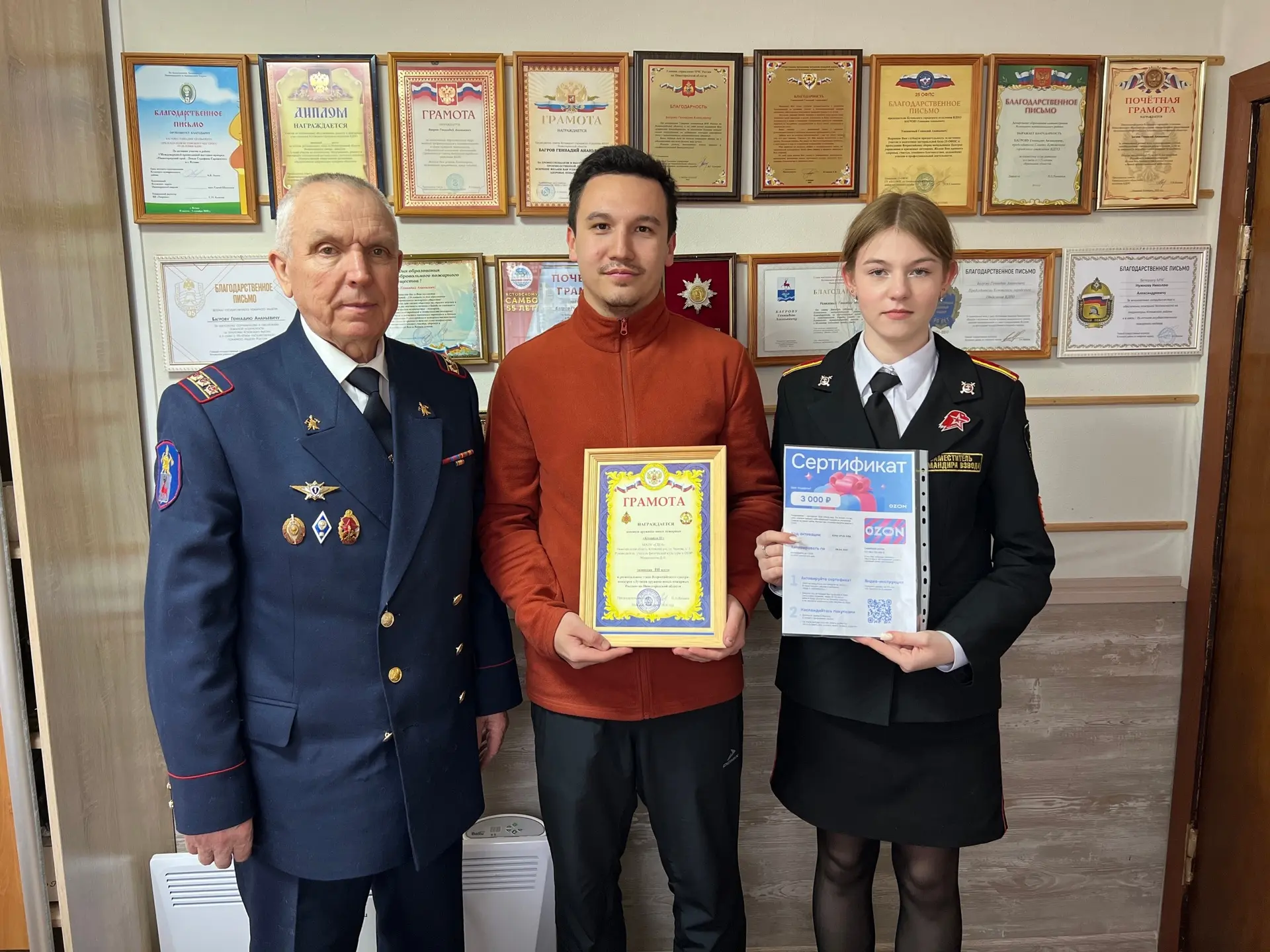 🚒 Гордость школы! «Команда 01» заняла 3 место на региональном смотре-конкурсе юных пож...